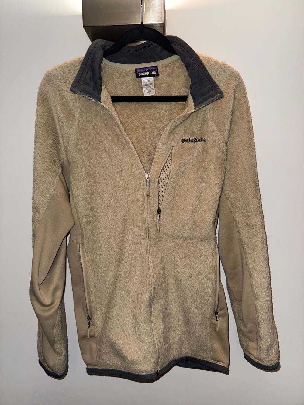 Patagonia R2 Jacket Size M Beige Polartec Full Zip Fleece